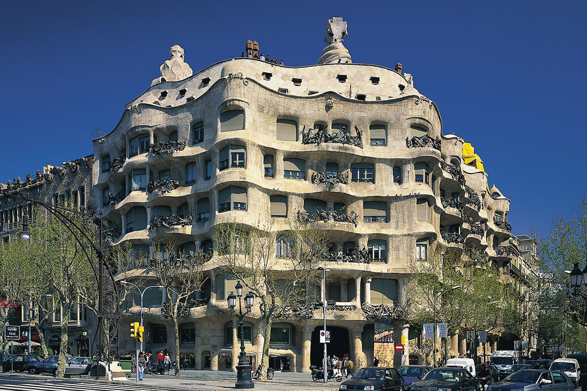 バルセロナ ミラ邸2