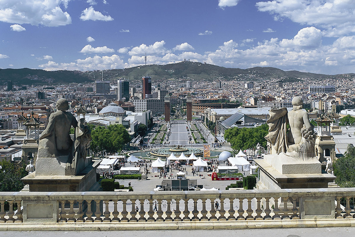 バルセロナ モンジュイックの丘からの眺め