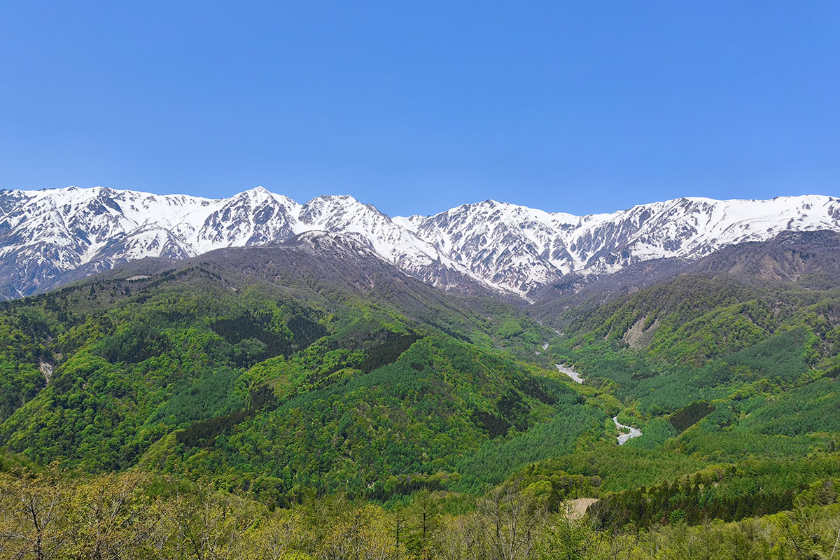 岩岳山頂からの景色