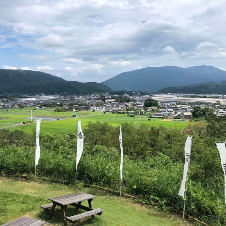 石田三成陣跡から関ケ原を眺める