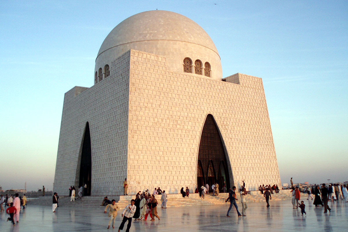 パキスタン建国の父ムハンマド・アリ・ジンナー廟