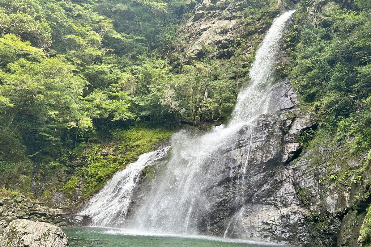 安居渓谷　飛龍の滝