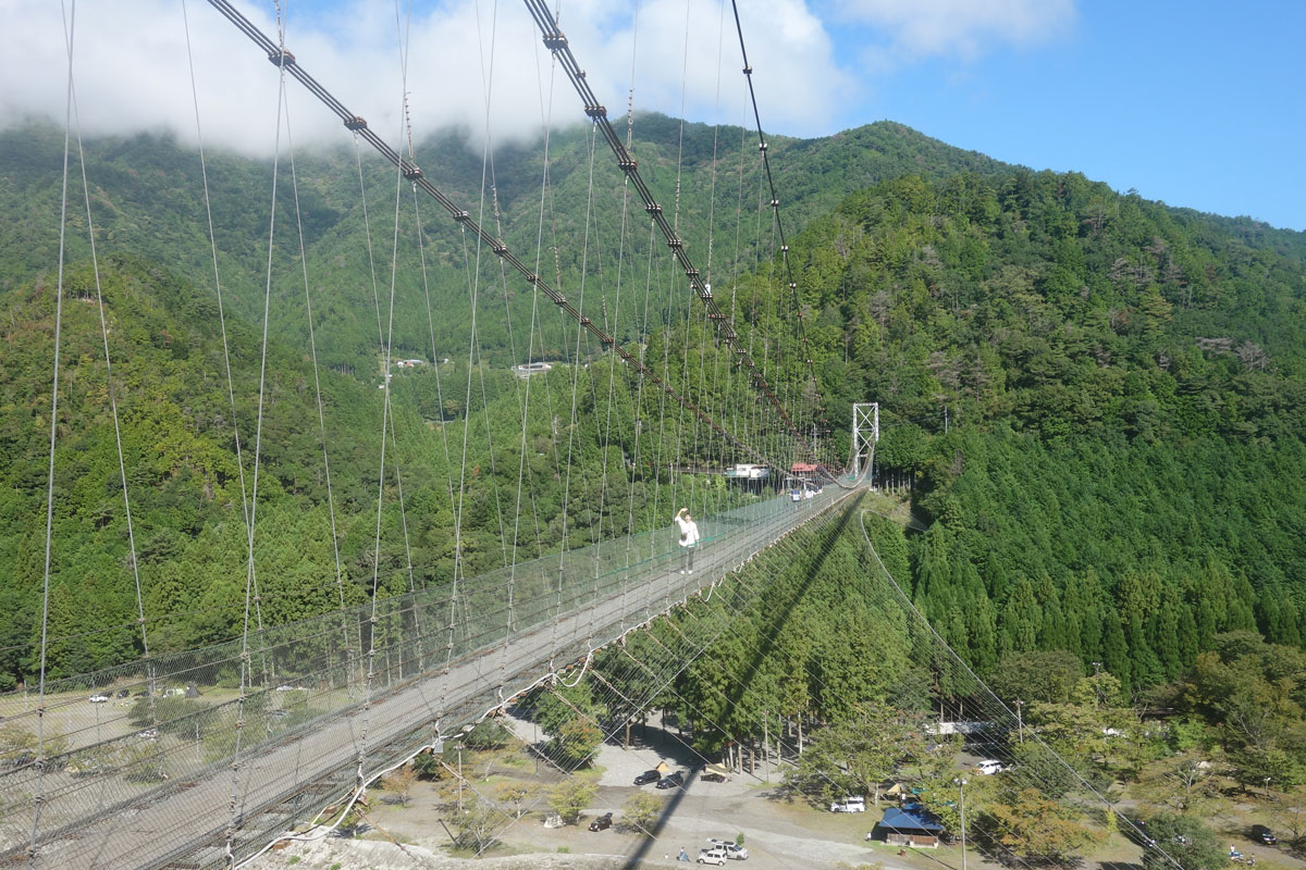 谷瀬の吊り橋②