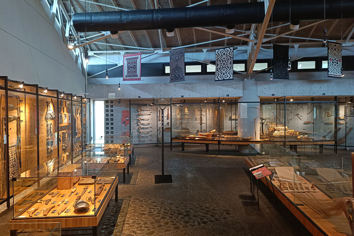 二風谷アイヌ文化博物館1
