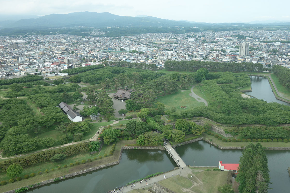 函館　五稜郭タワーから見た五稜郭公園