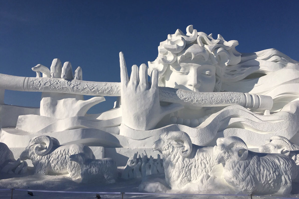 ハルピン氷祭りの雪像