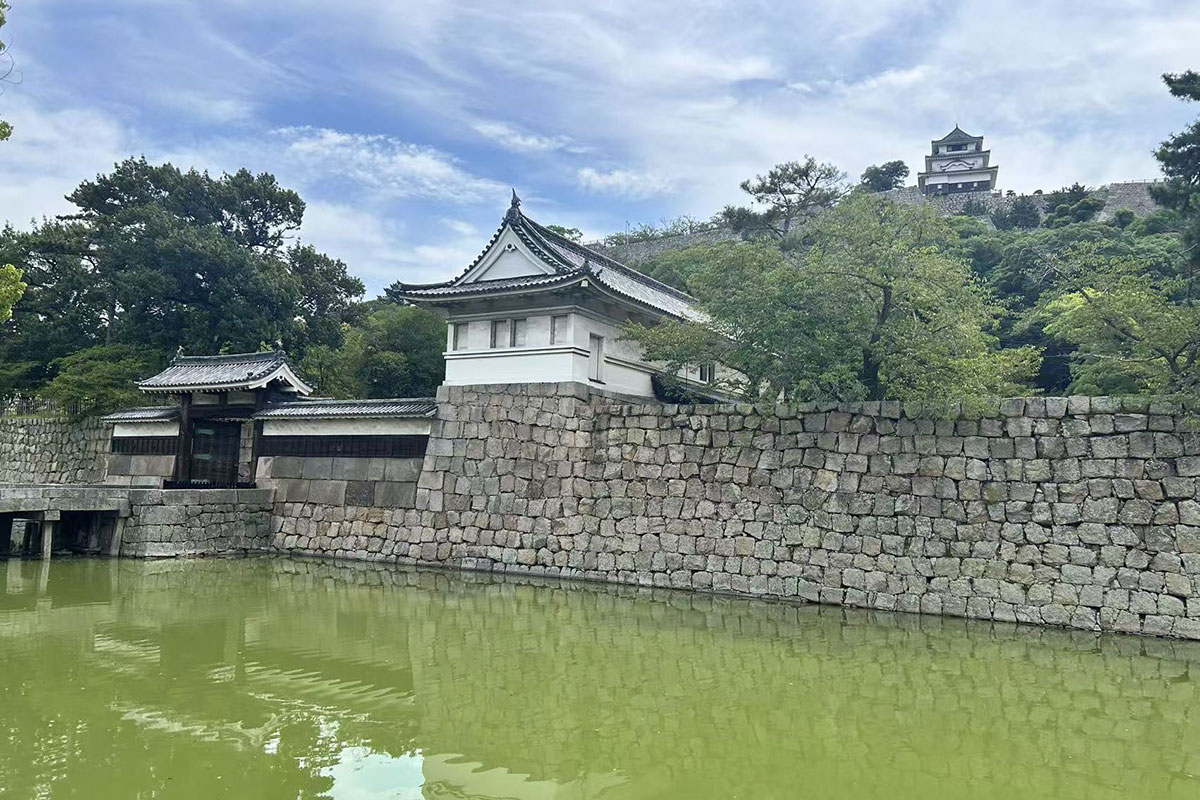 丸亀城