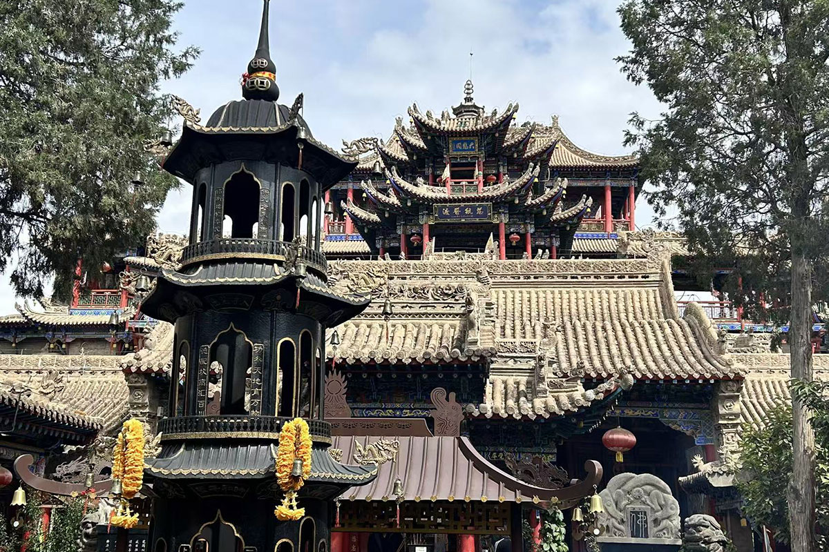 中衛　高廟