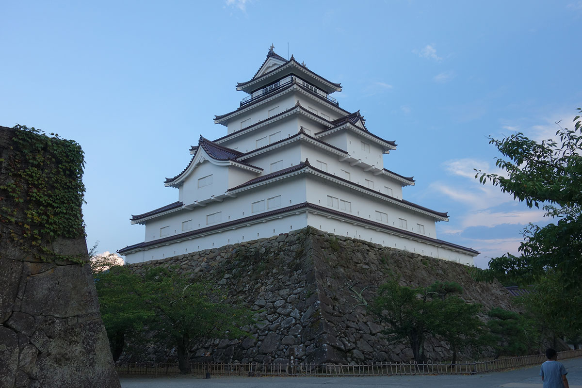 鶴ヶ城