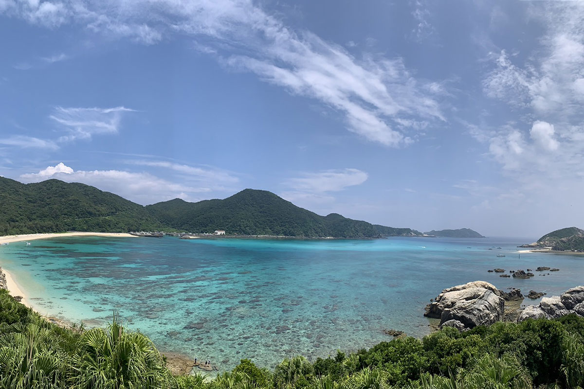 阿波連ビーチ　写真提供：渡嘉敷村観光協会