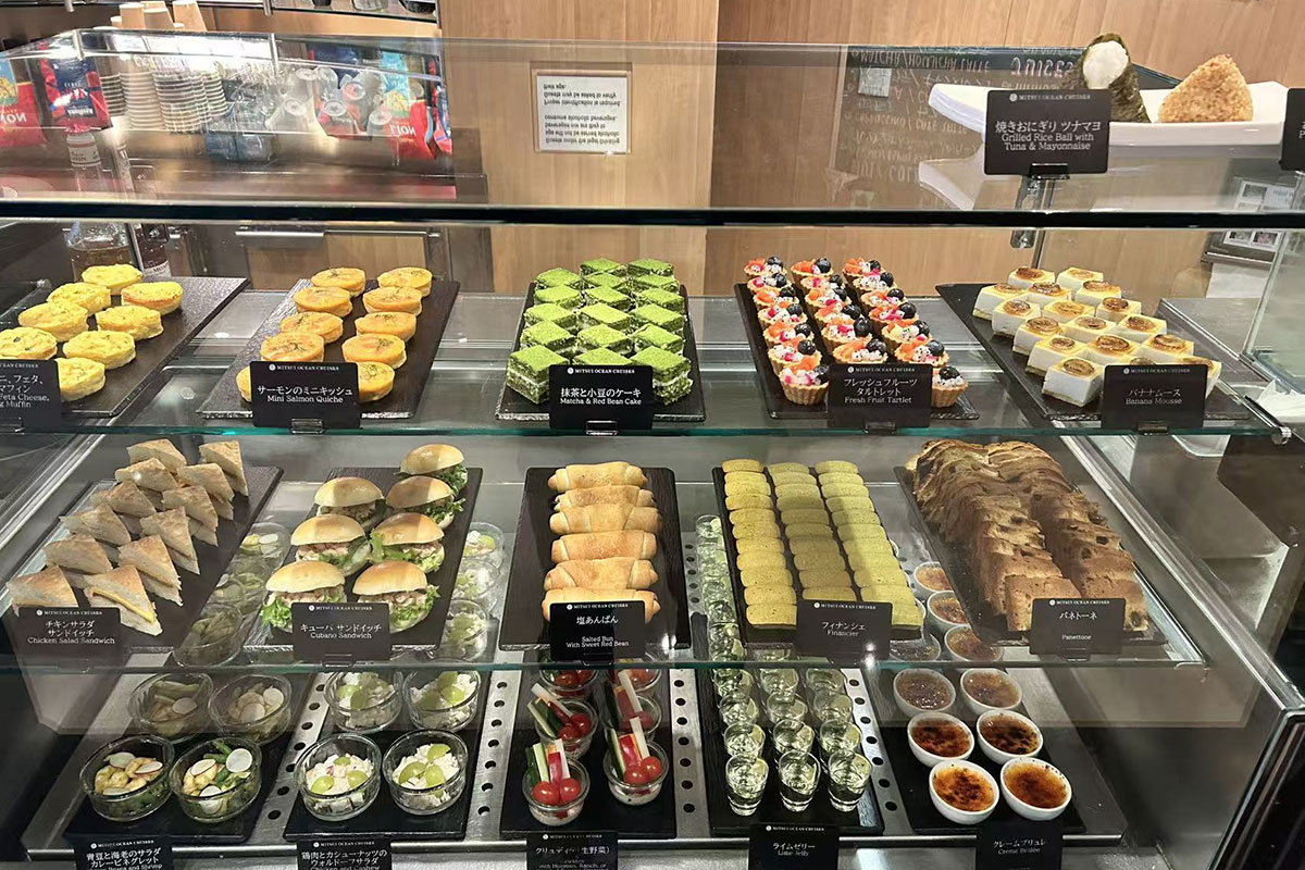 カフェでスイーツその２