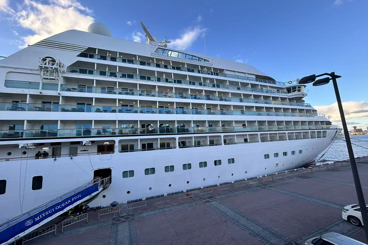 三井オーシャンフジに乗船