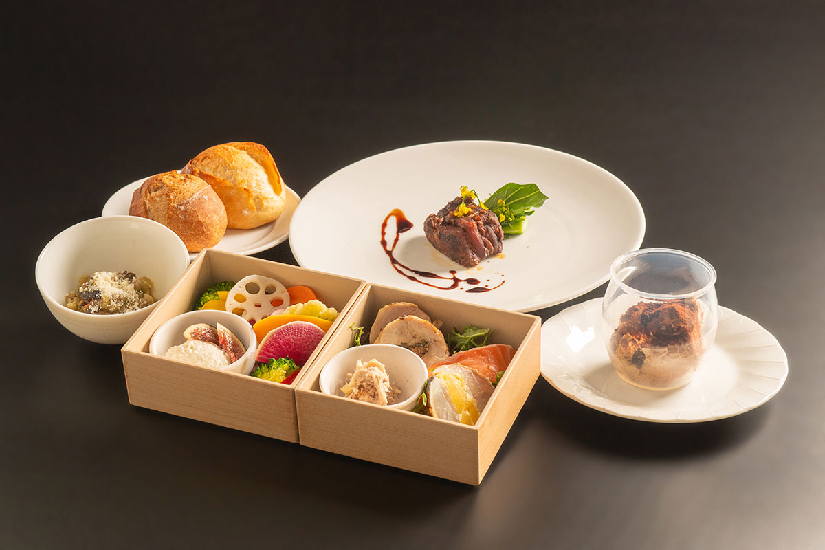 ろくもんの洋食ランチヴィーノデッラガッタサカキ