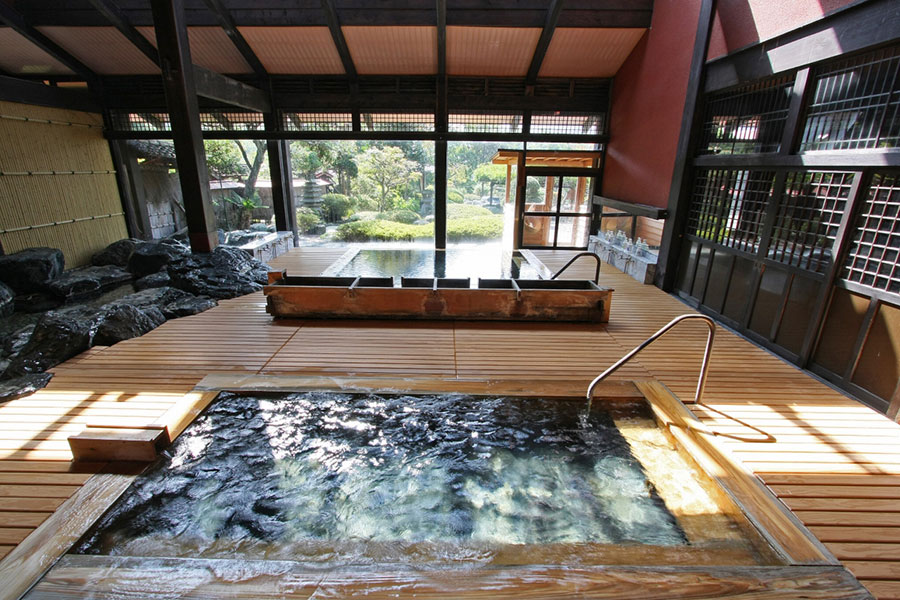 猿ヶ京ホテル 大浴場草の湯