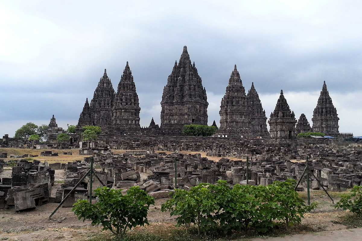 世界遺産プランバナン寺院群