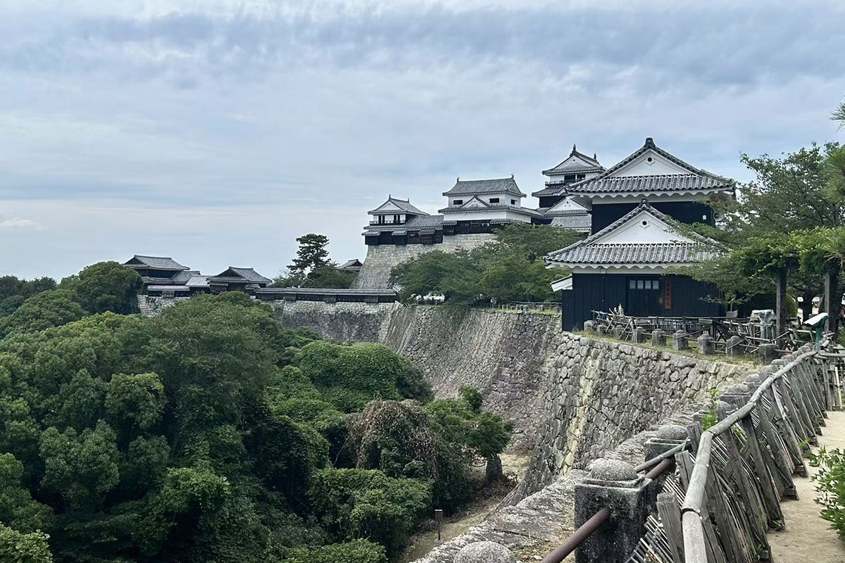 松山城